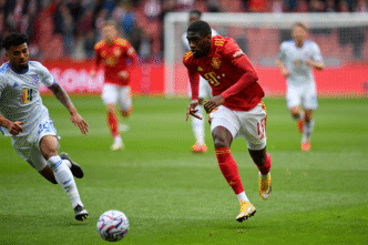 Un match de football